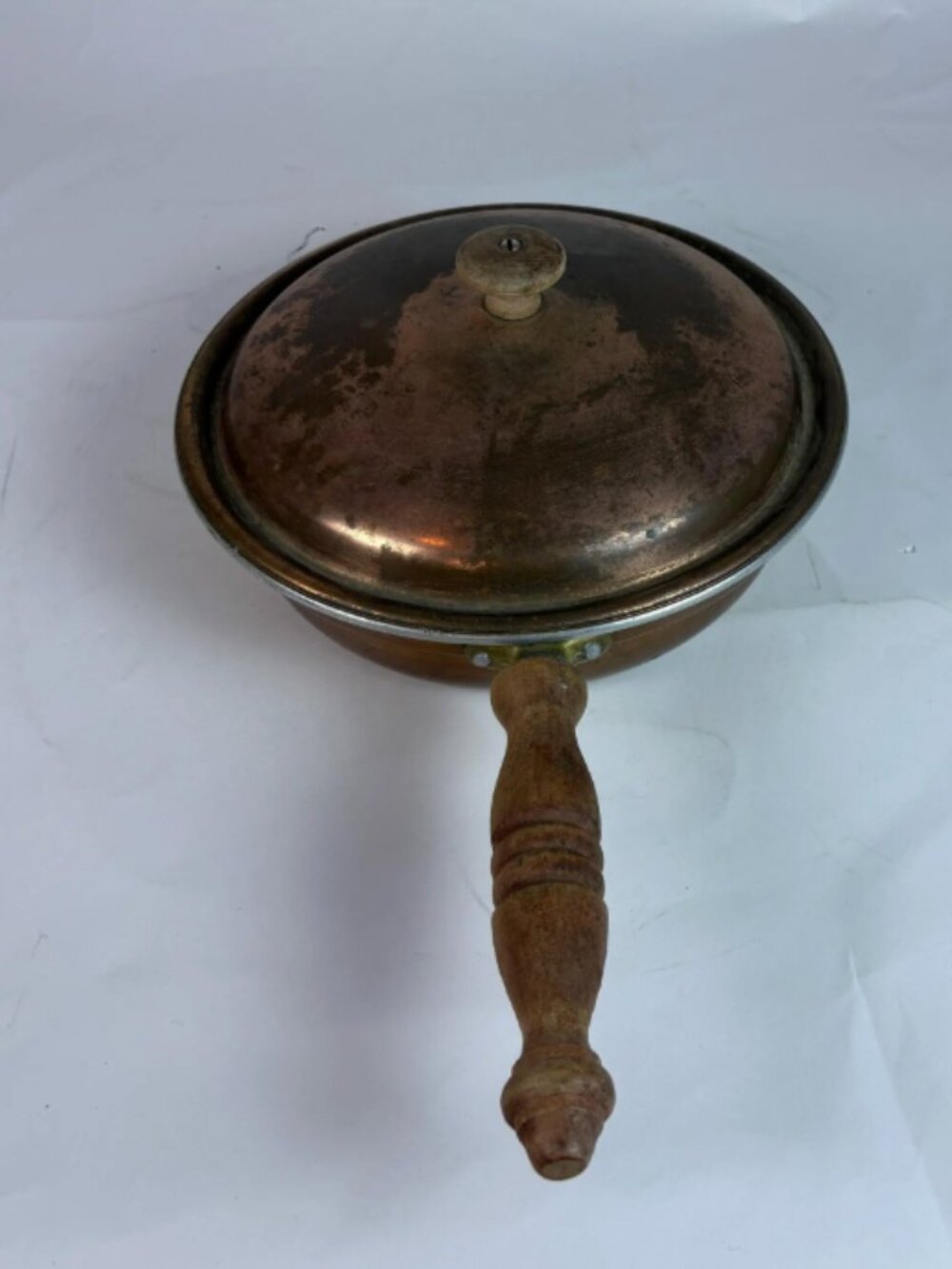 Vintage Copper Pan with Lid & Wooden Handle | Rustic Copper Cookware